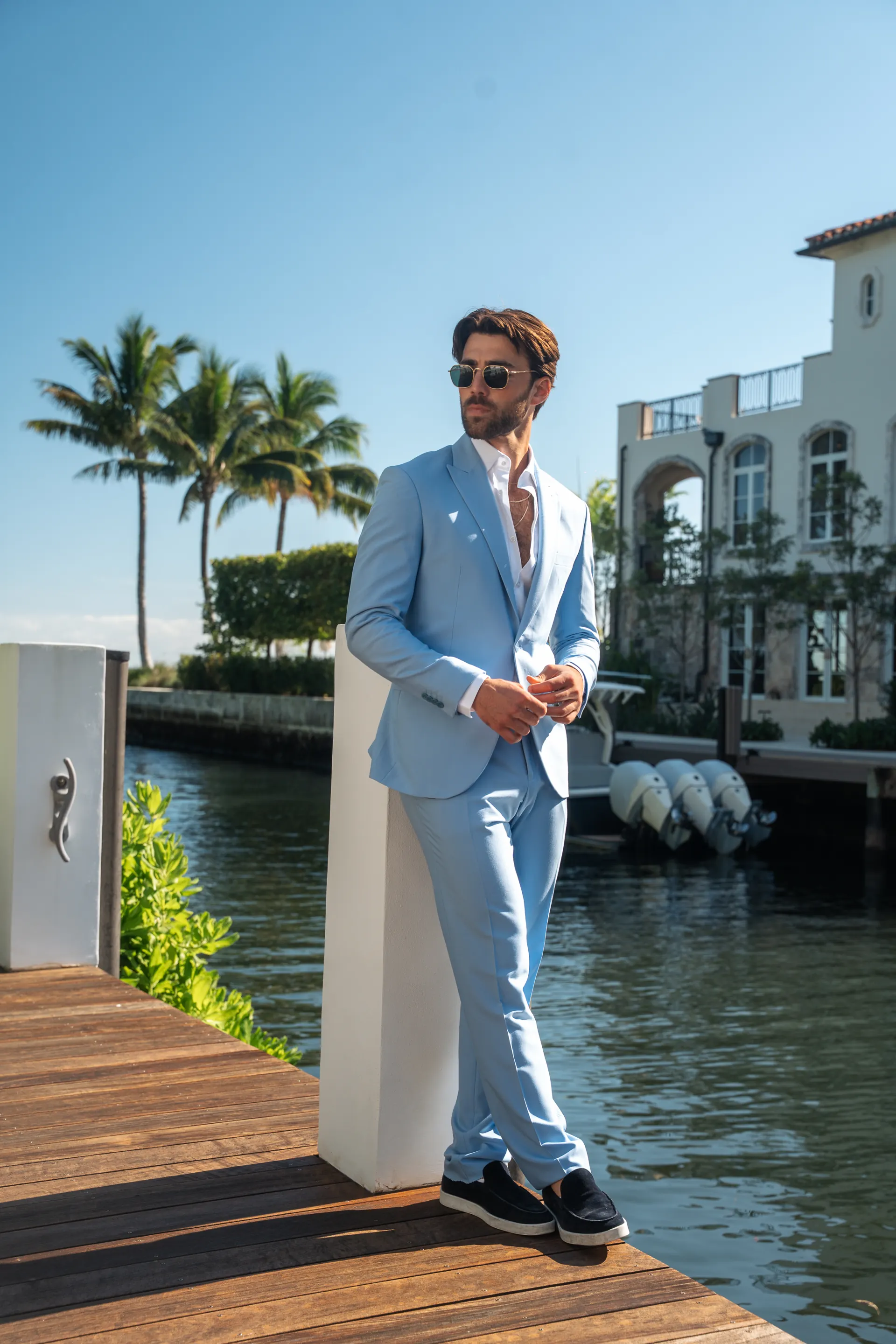 A Luxe Styling client in made-to-measure tailoring